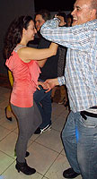 Haz clic para ampliar. Fiesta de baile en el discopub DLuxe, 29 marzo 2015. BAILAFACIL: lo mejor para bailar en Gijón. Copyright © www.bailafacil.es