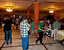 Cena baile fin de curso, hotel Begoña Park, 11 junio 2016. Haz clic para ampliar. BAILAFACIL: lo mejor para bailar en Gijón. Copyright © www.bailafacil.es.