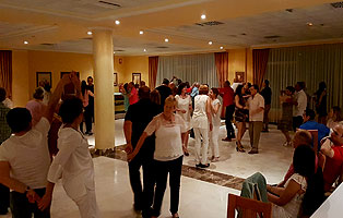 Cena baile fin de curso, hotel Villa de Gijón, 17 junio 2017. Haz clic para ampliar. BAILAFACIL: lo mejor para bailar en Gijón. Copyright © www.bailafacil.es.