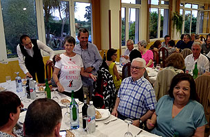 Cena fin de curso BAILAFACIL 2022, Restaurante 'Las Peñas', Gijón, 18 junio 2022. Copyright © www.bailafacil.es. Haz clic para ampliar.
