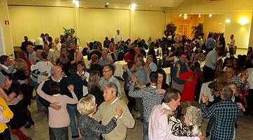 IV Espicha BAILAFACIL, 27 febrero 2016. BAILAFACIL: lo mejor para bailar en Gijón. Haz clic para ampliar. Copyright © www.bailafacil.es.
