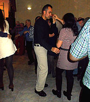 IV Espicha BAILAFACIL, 27 febrero 2016. BAILAFACIL: lo mejor para bailar en Gijón. Haz clic para ampliar. Copyright © www.bailafacil.es.