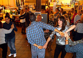 V Espicha BAILAFACIL, 17 febrero 2017, Lagar El Fugitivo, Gijón. Copyright © www.bailafacil.es. Haz clic para ampliar.