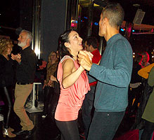 Fiesta BAILAFACIL, 17 noviembre 2018, discopub Naútico, Gijón. Copyright © www.bailafacil.es. Haz clic para ampliar.
