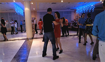 Cena baile fin de curso, hotel Villa de Gijón, 15 junio 2019. Haz clic para ampliar. BAILAFACIL: lo mejor para bailar en Gijón. Copyright © www.bailafacil.es.
