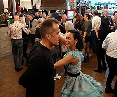X Espicha BAILAFACIL, Lagar El Fugitivo, Gijón, 23 febrero 2024. Copyright © www.bailafacil.es. Haz clic para ampliar.