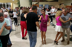 Cena fin de curso BAILAFACIL 2024, Las Peñas, Gijón, 15 junio 2024. Copyright © www.bailafacil.es. Haz clic para ampliar.