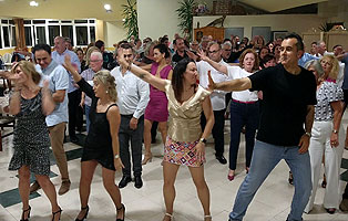 Cena fin de curso BAILAFACIL 2024, Las Peñas, Gijón, 15 junio 2024. Copyright © www.bailafacil.es. Haz clic para ampliar.