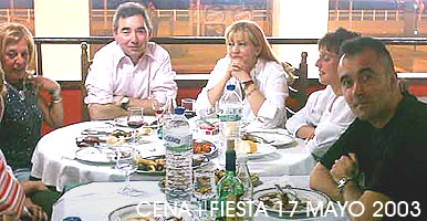 Ver el reportaje fotográfico de la fiesta del 17 de mayo de 2003