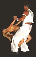 Algunos estilos de zouk incluyen todo tipo de acrobacias