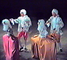 El vestuario del espectculo 'Arteaccin' estaba ms que logrado. En la imagen, un momento del minu. Haz clic para ampliar. Copyright  www.bailafacil.es.