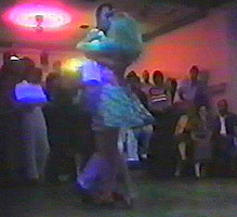 Bailando un pasodoble con La despus de nuestra actuacin en El Ferrol. Haz clic para ampliar. Copyright  www.bailafacil.es.